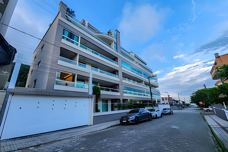 L001 Blue Dubai Apto 2 quartos 120m Praia Bombas