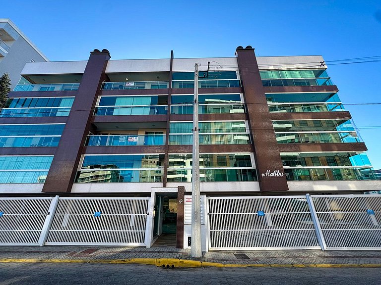 L012 | Malibu 402 cobertura 3 quartos em Bombas