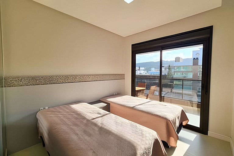L037 | Recanto dos Girassóis 302 apto com piscina