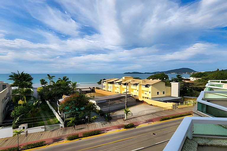 L052 | Dante I Cob. 402 com vista mar em Bombas