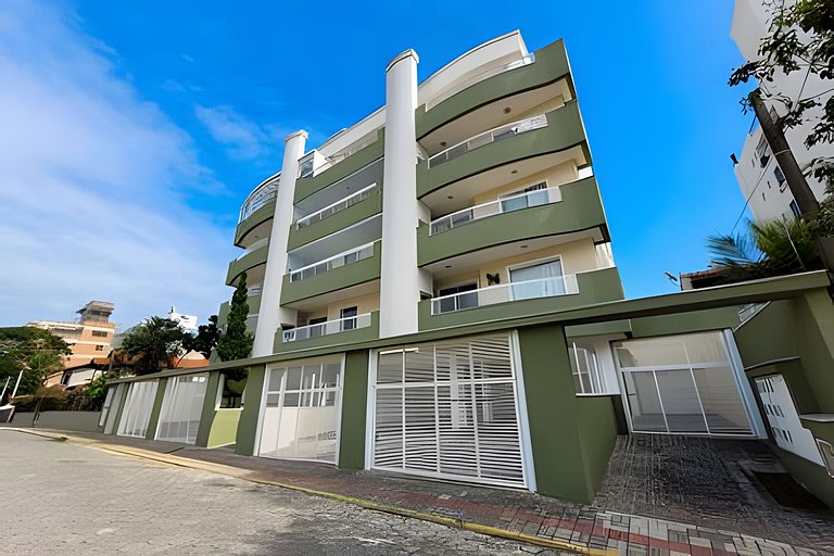 L147 | Elegance Iluminion apartamento em Bombas