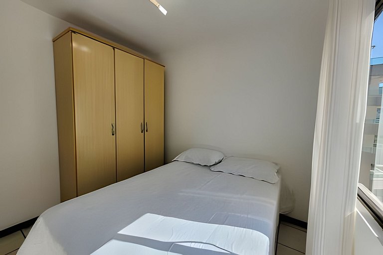 L168 - Apartamento na segunda quadra da praia