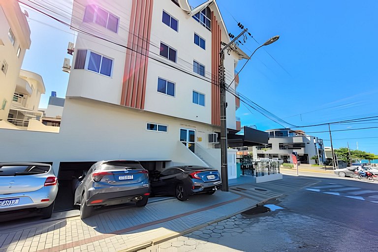 L119 - Otacilio Costa 201 Ap 2 Q na Av. Principal