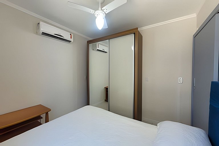 L161 - Apartamento na avenida para 7 pessoas
