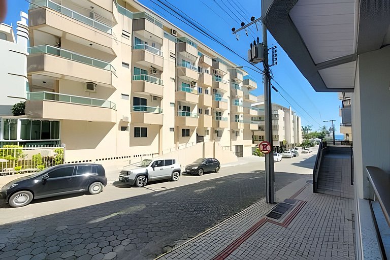 L106 | Vitor II 02 apto a 150m do mar em Bombas