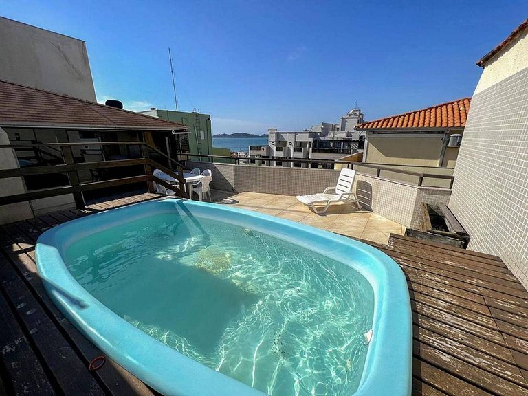 L030 | Cobertura Duplex com Piscina a 60m do Mar