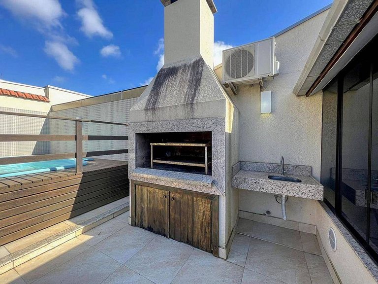 L030 | Cobertura Duplex com Piscina a 60m do Mar