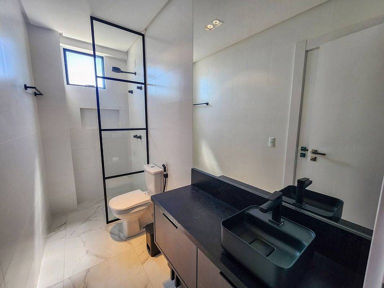 L032 | Apartamento com Vista para o Mar