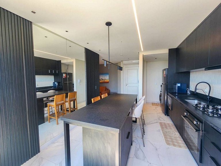 L032 | Apartamento com Vista para o Mar