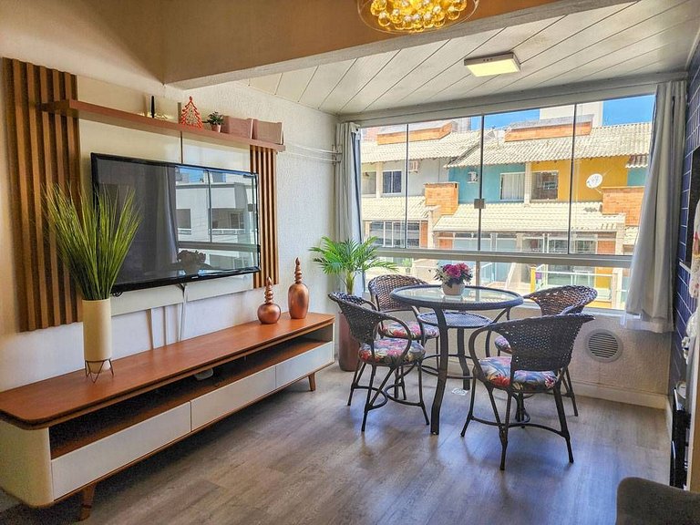 L033 | Apartamento c/ Churrasqueira Perto da Praia
