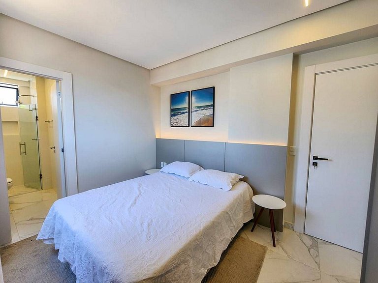 L042 | Apartamento com vista para o mar em Bombas.