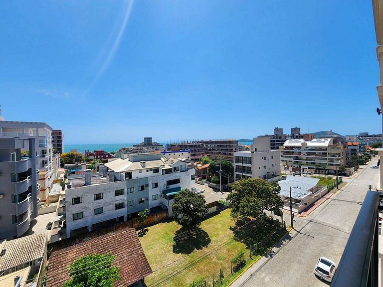 L042 | Apartamento com vista para o mar em Bombas.