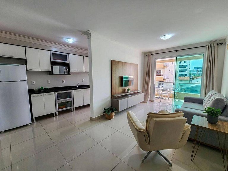 L047 | Apartamento a 300 metros da praia em Bombas