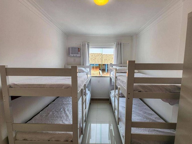 L047 | Apartamento a 300 metros da praia em Bombas