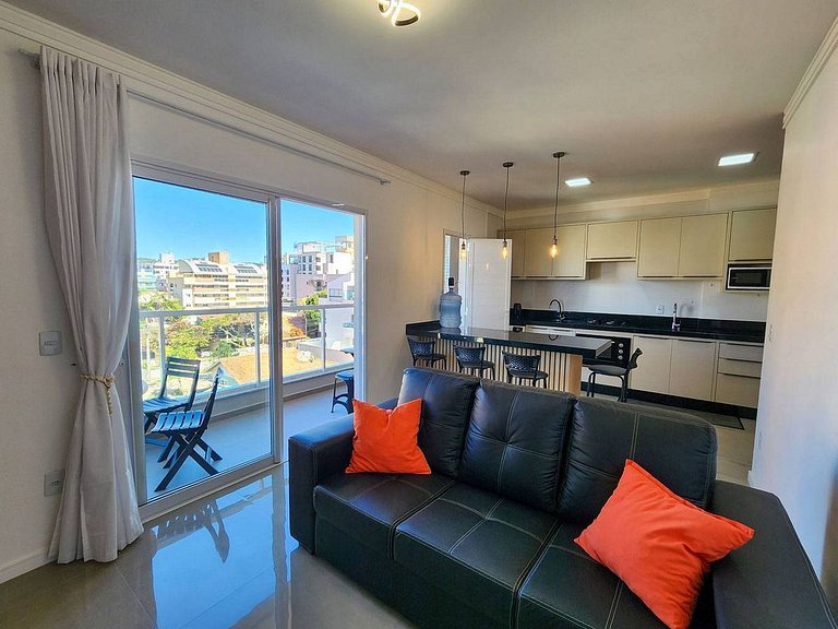 L053 | Apartamento a 250m do mar com churrasqueira