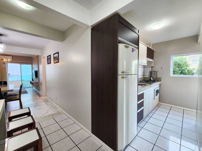 L065 | Apartamento a 130m da praia.