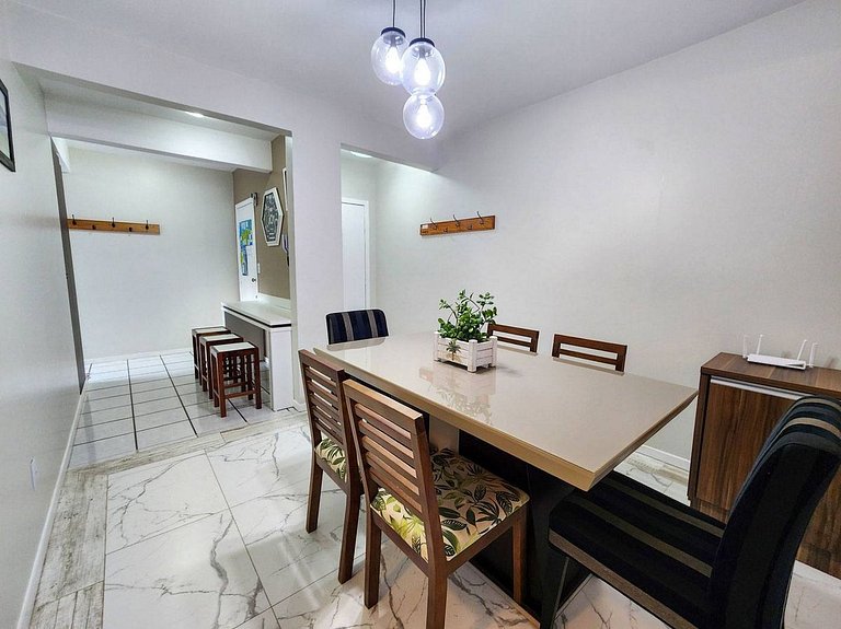 L065 | Apartamento a 130m da praia.