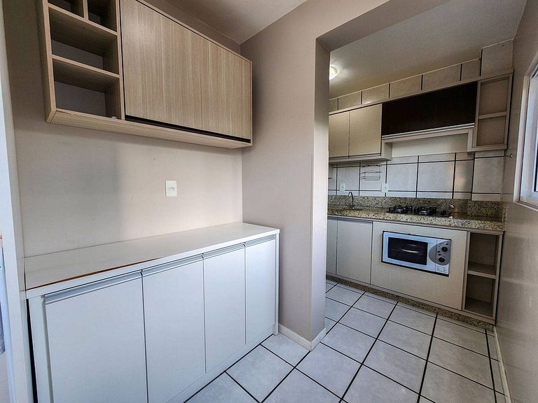 L065 | Apartamento a 130m da praia.