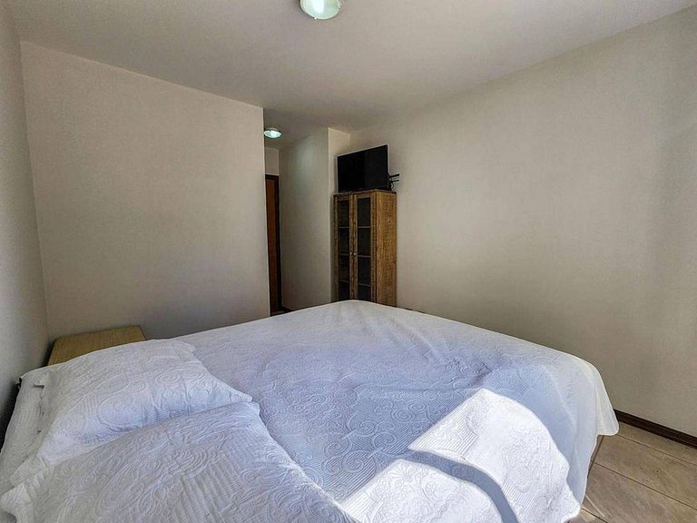 L073 | Apartamento térreo a 250 metros da praia