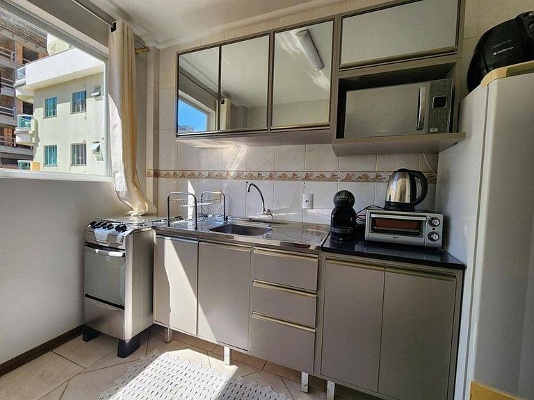 L073 | Apartamento térreo a 250 metros da praia