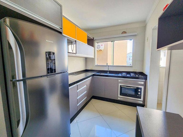 L098 | Cobertura duplex com jacuzzi e vista ao mar