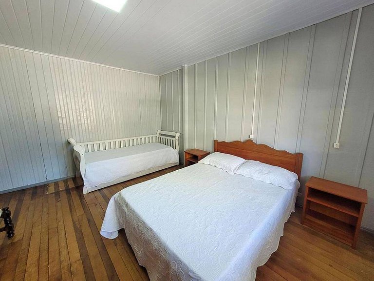 L105 | Casa espaçosa para 10 pessoas a 300m do mar