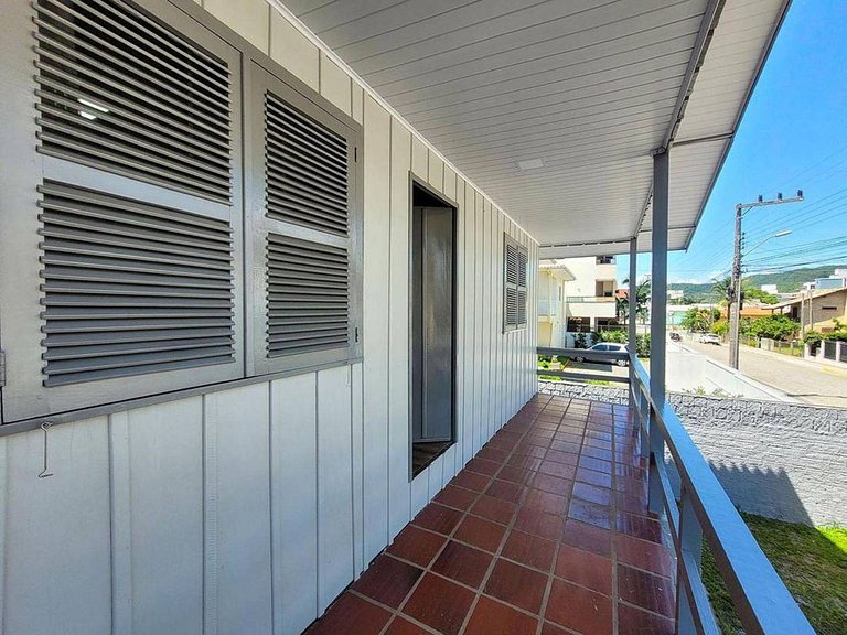 L105 | Casa espaçosa para 10 pessoas a 300m do mar