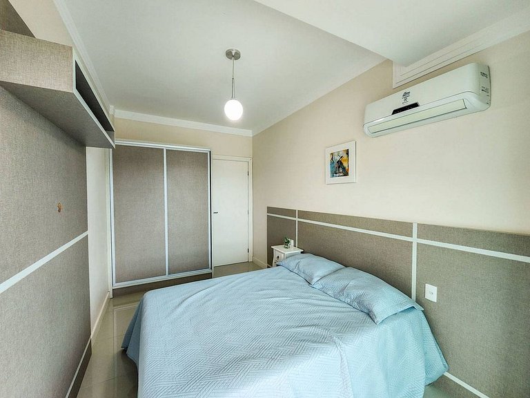 L107 | Apartamento com vista para o mar
