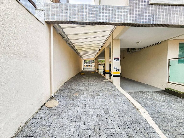 L107 | Apartamento com vista para o mar