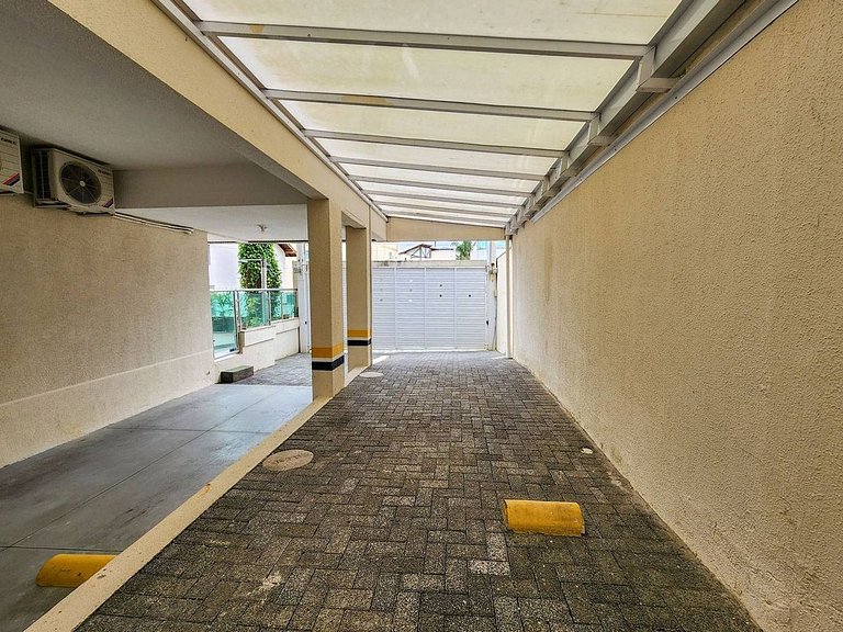 L107 | Apartamento com vista para o mar