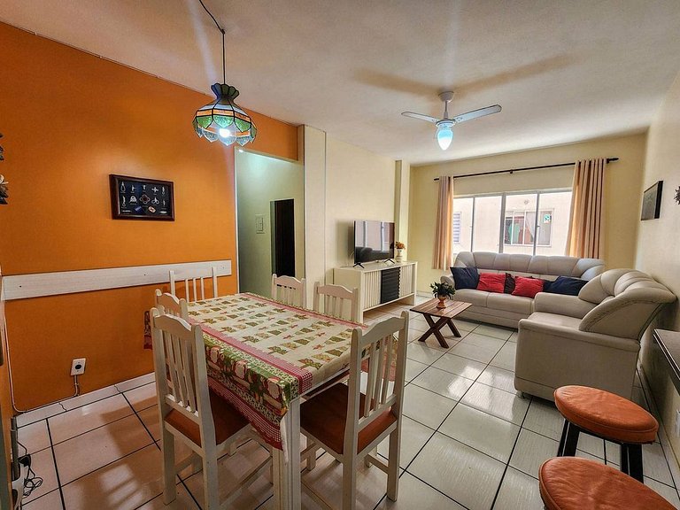 L109 | Apartamento a 100 metros do mar