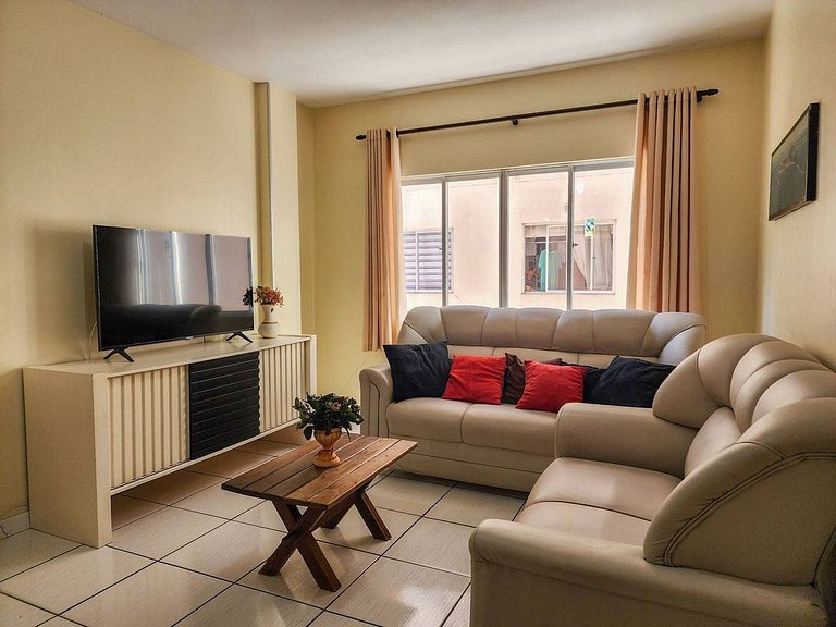 L109 | Apartamento a 100 metros do mar