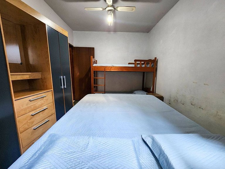 L112 | Casa para 12 pessoas a 120 metros do mar