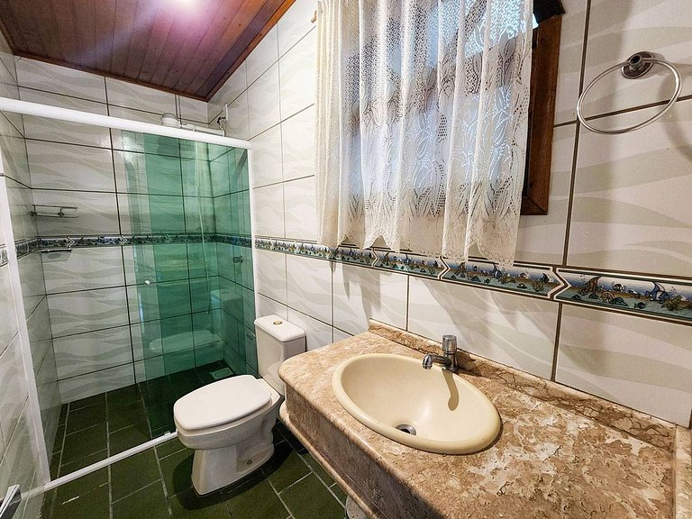 L112 | Casa para 12 pessoas a 120 metros do mar