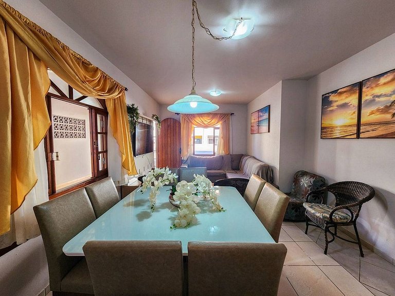 L112 | Casa para 12 pessoas a 120 metros do mar