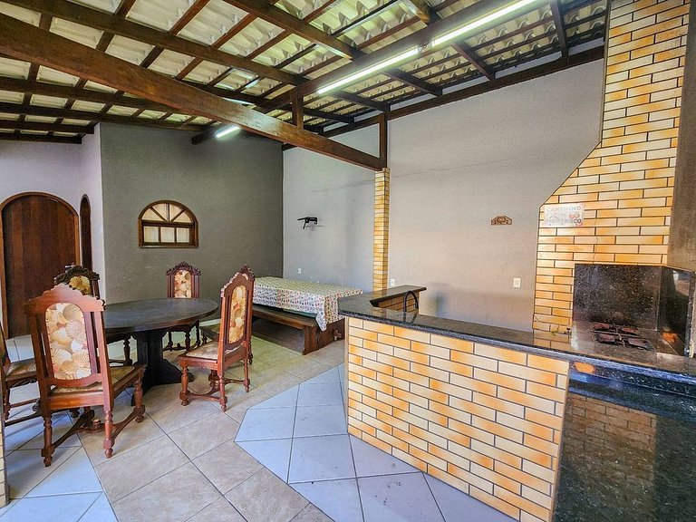 L112 | Casa para 12 pessoas a 120 metros do mar