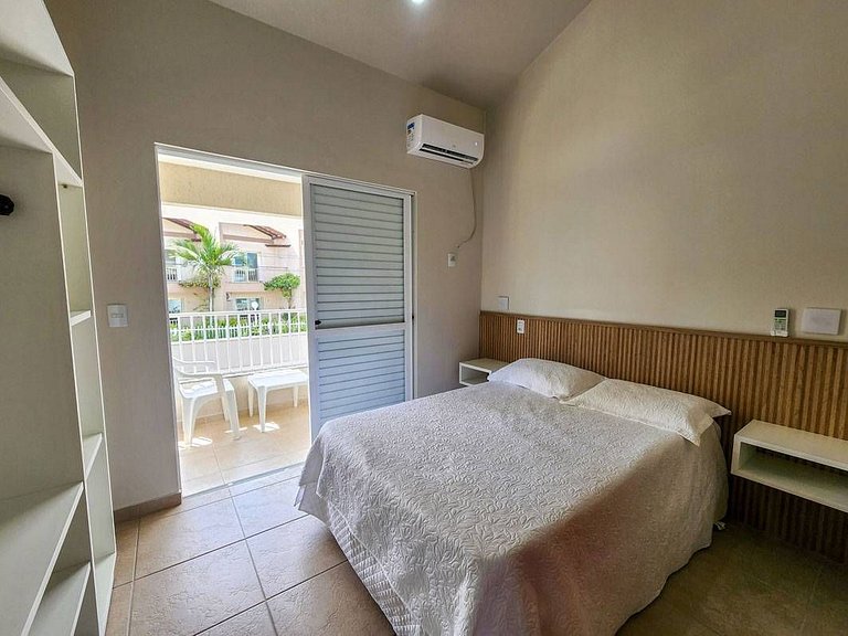 L120 | Apartamento a 20 metros do mar em Bombas