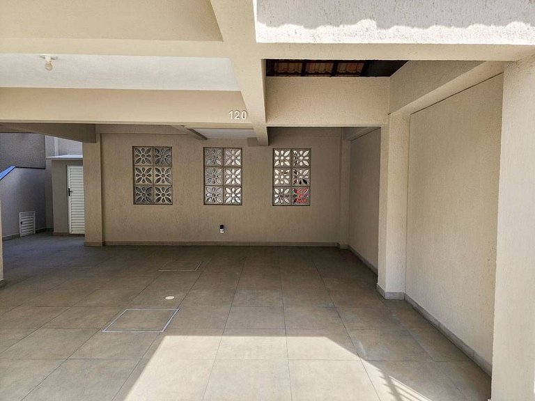 L120 | Apartamento a 20 metros do mar em Bombas