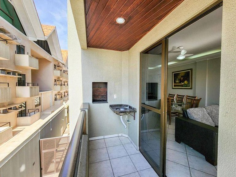 L133 | Apartamento com 4 dormitórios a 100m do mar