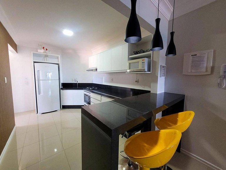 L141 | Apartamento com vista ao mar a 80m da praia