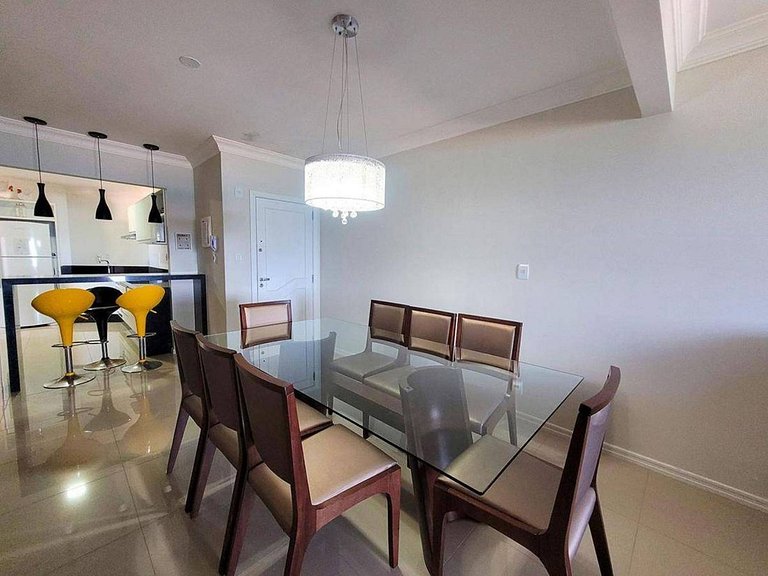L141 | Apartamento com vista ao mar a 80m da praia