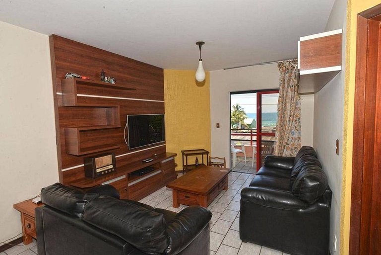 L156 - Apartamento vista mar 190m da Praia Bombas
