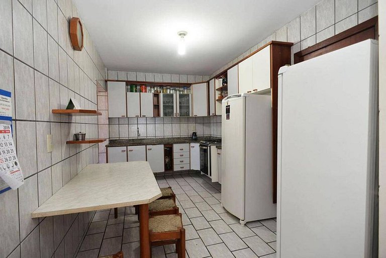 L156 - Apartamento vista mar 190m da Praia Bombas