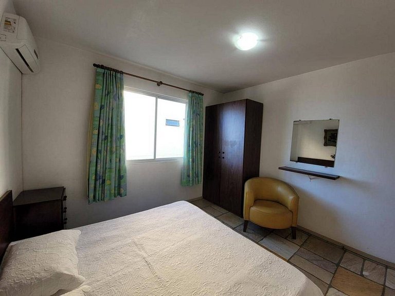 L165 - Cobertura duplex a 120 metros do mar