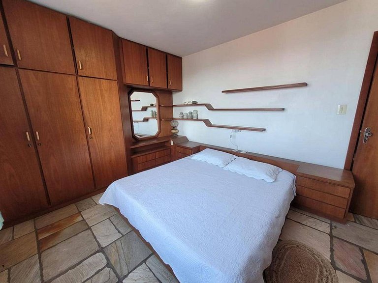 L165 - Cobertura duplex a 120 metros do mar
