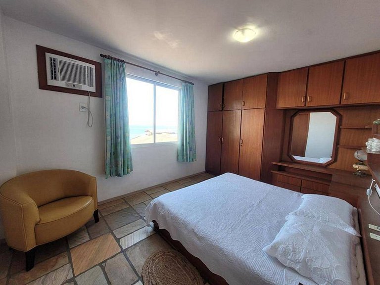 L165 - Cobertura duplex a 120 metros do mar