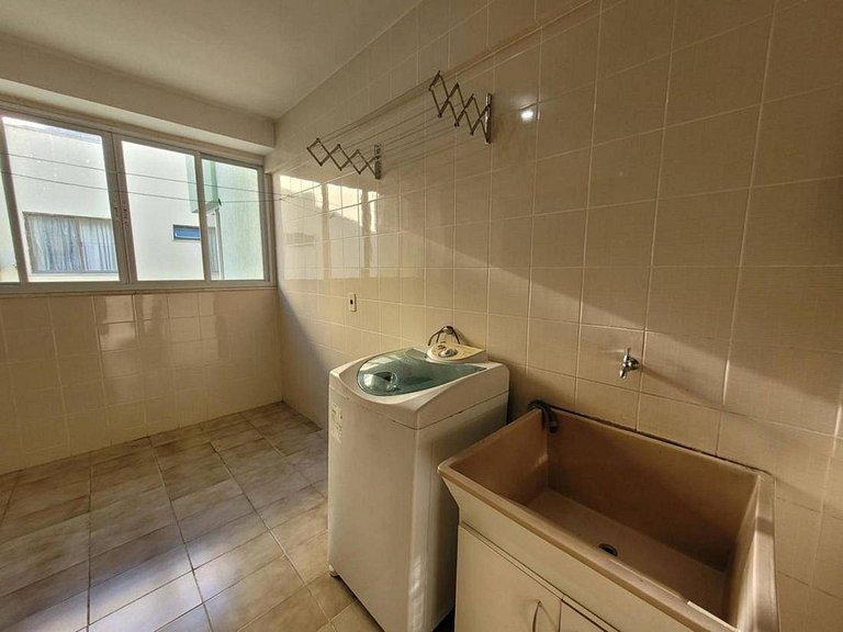 L165 - Cobertura duplex a 120 metros do mar