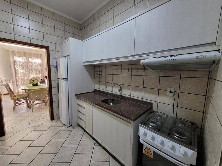 L166 - Triplex frente mar com piscina em Bombas