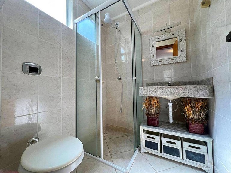 L192 | Apartamento a 220m do Mar em Bombas