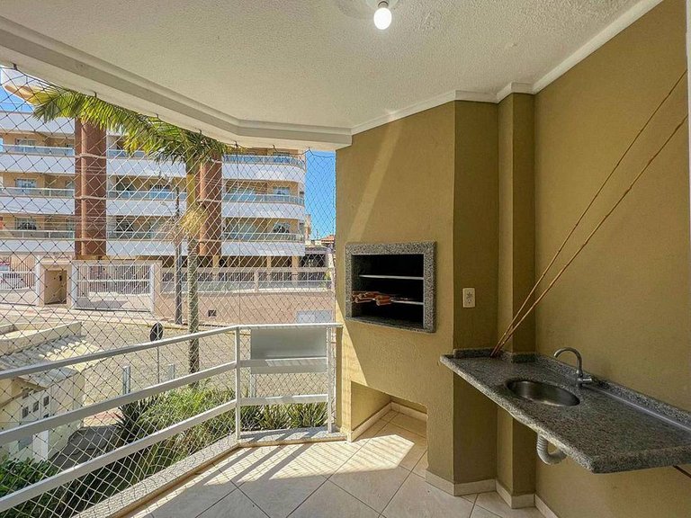 L192 | Apartamento a 220m do Mar em Bombas
